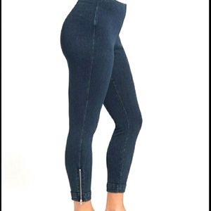Brand New Lysee Denim Ankle Zip Jeans size 1x